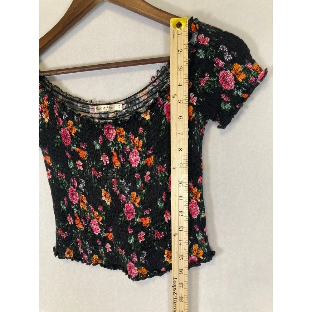 Cottagecore Heart & Hips‎ Women Medium Black Floral Smocked Crop Top AY19270P